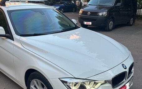 BMW 3 серия, 2018 год, 2 400 000 рублей, 6 фотография