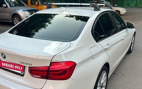 BMW 3 серия, 2018 год, 2 400 000 рублей, 5 фотография