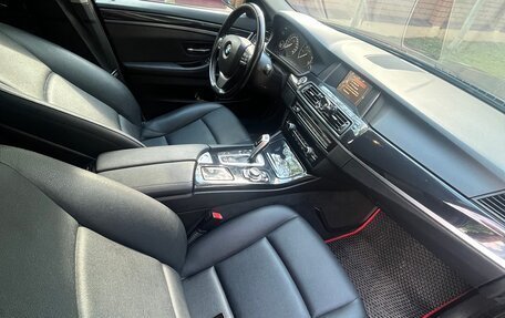 BMW 5 серия, 2015 год, 2 700 000 рублей, 9 фотография