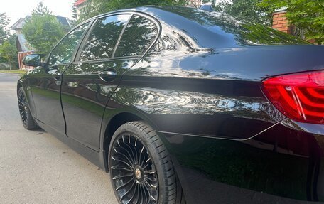 BMW 5 серия, 2015 год, 2 700 000 рублей, 11 фотография