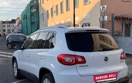 Volkswagen Tiguan I, 2009 год, 999 000 рублей, 4 фотография