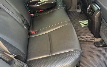 Toyota Land Cruiser Prado 150 рестайлинг 2, 2013 год, 4 700 000 рублей, 17 фотография