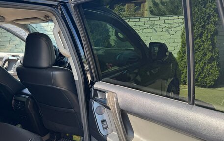 Toyota Land Cruiser Prado 150 рестайлинг 2, 2013 год, 4 700 000 рублей, 16 фотография