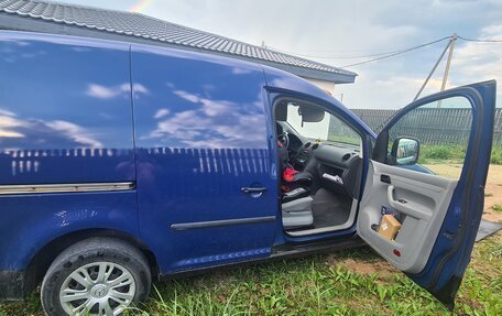 Volkswagen Caddy III рестайлинг, 2004 год, 500 000 рублей, 5 фотография