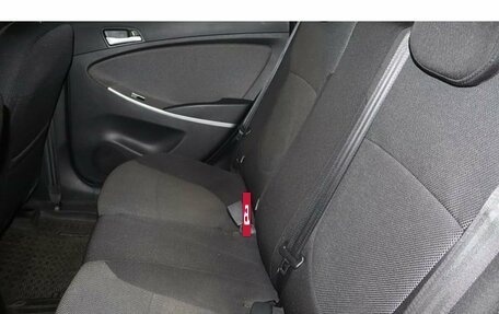 Hyundai Solaris II рестайлинг, 2012 год, 750 000 рублей, 7 фотография