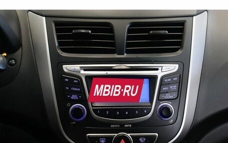 Hyundai Solaris II рестайлинг, 2012 год, 750 000 рублей, 10 фотография