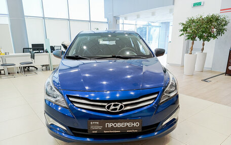Hyundai Solaris II рестайлинг, 2015 год, 819 000 рублей, 2 фотография