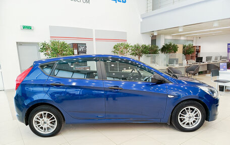 Hyundai Solaris II рестайлинг, 2015 год, 819 000 рублей, 4 фотография