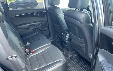 KIA Sorento III Prime рестайлинг, 2019 год, 2 600 000 рублей, 21 фотография