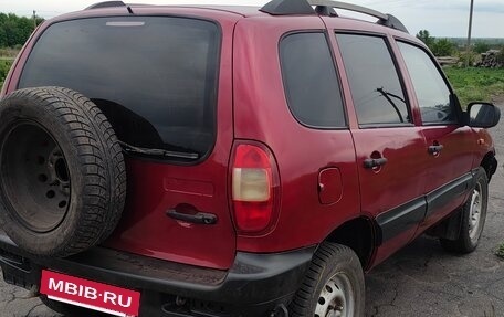 Chevrolet Niva I рестайлинг, 2005 год, 250 000 рублей, 3 фотография