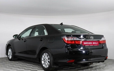 Toyota Camry, 2017 год, 2 449 000 рублей, 7 фотография