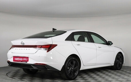 Hyundai Elantra, 2021 год, 1 977 000 рублей, 5 фотография
