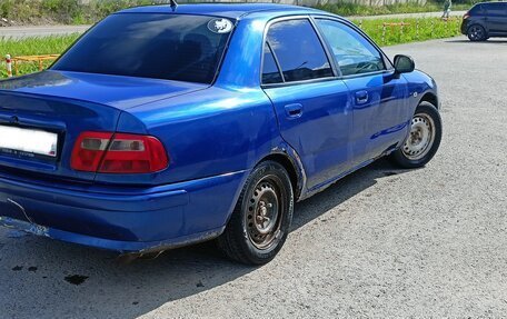 Mitsubishi Carisma I, 2002 год, 220 000 рублей, 4 фотография
