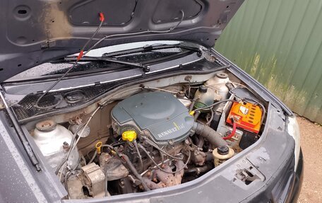 Renault Logan I, 2005 год, 230 000 рублей, 9 фотография