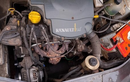 Renault Logan I, 2005 год, 230 000 рублей, 11 фотография
