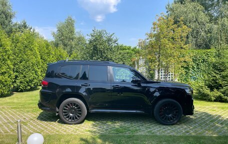 Toyota Land Cruiser, 2022 год, 10 500 000 рублей, 2 фотография