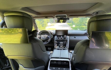 Toyota Land Cruiser, 2022 год, 10 500 000 рублей, 17 фотография