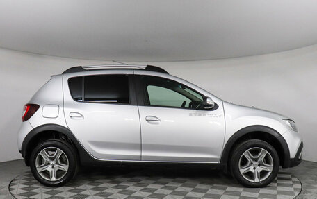 Renault Sandero II рестайлинг, 2019 год, 1 069 000 рублей, 4 фотография