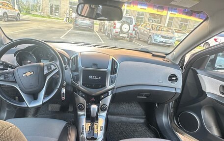 Chevrolet Cruze II, 2013 год, 970 000 рублей, 6 фотография