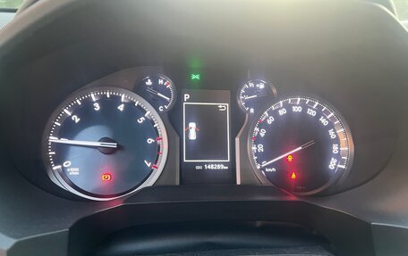 Toyota Land Cruiser Prado 150 рестайлинг 2, 2021 год, 6 099 000 рублей, 9 фотография