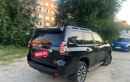 Toyota Land Cruiser Prado 150 рестайлинг 2, 2021 год, 6 099 000 рублей, 5 фотография