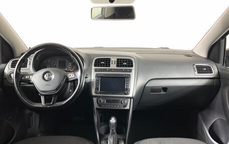 Volkswagen Polo VI (EU Market), 2016 год, 848 000 рублей, 12 фотография