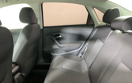 Volkswagen Polo VI (EU Market), 2016 год, 848 000 рублей, 18 фотография