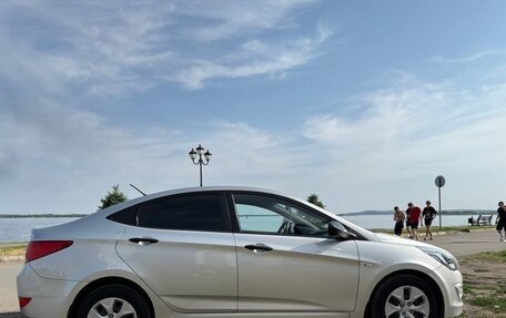 Hyundai Solaris II рестайлинг, 2014 год, 950 000 рублей, 6 фотография