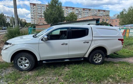 Mitsubishi L200 IV рестайлинг, 2015 год, 1 780 000 рублей, 5 фотография