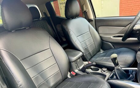 Mitsubishi L200 IV рестайлинг, 2015 год, 1 780 000 рублей, 12 фотография