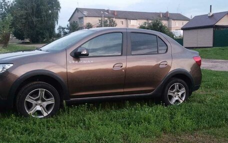 Renault Logan II, 2020 год, 1 350 000 рублей, 3 фотография