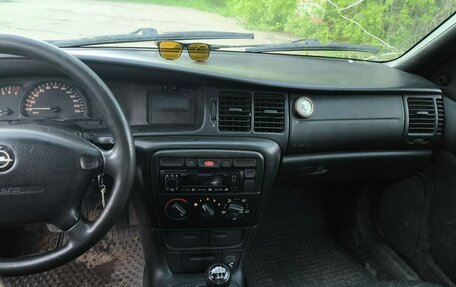 Opel Vectra B рестайлинг, 1998 год, 145 000 рублей, 9 фотография