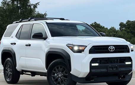 Toyota 4Runner, 2025 год, 7 900 000 рублей, 2 фотография