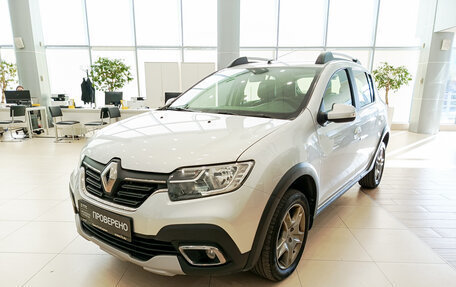 Renault Sandero II рестайлинг, 2019 год, 1 097 000 рублей, 5 фотография