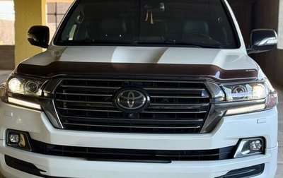 Toyota Land Cruiser 200, 2017 год, 8 000 000 рублей, 1 фотография