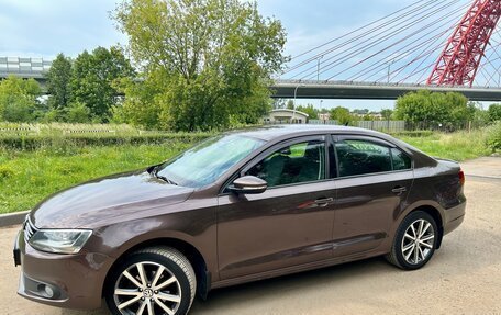 Volkswagen Jetta VI, 2014 год, 1 300 000 рублей, 3 фотография