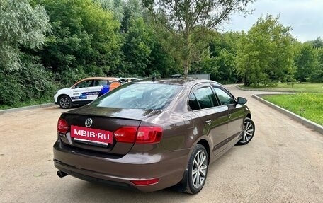 Volkswagen Jetta VI, 2014 год, 1 300 000 рублей, 6 фотография