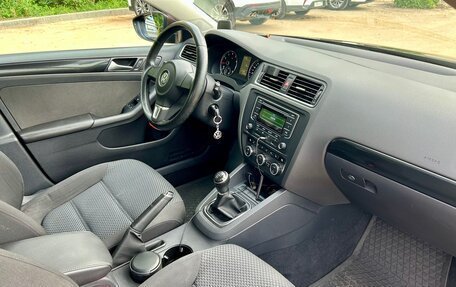 Volkswagen Jetta VI, 2014 год, 1 300 000 рублей, 11 фотография