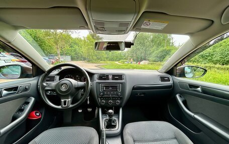 Volkswagen Jetta VI, 2014 год, 1 300 000 рублей, 14 фотография