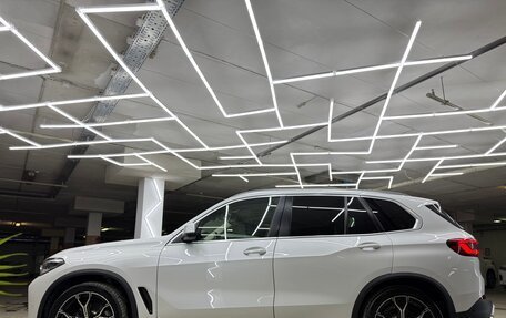 BMW X5, 2018 год, 6 200 000 рублей, 13 фотография