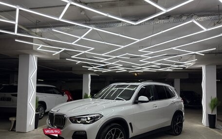 BMW X5, 2018 год, 6 200 000 рублей, 14 фотография