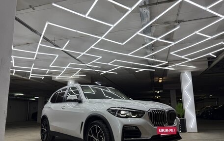BMW X5, 2018 год, 6 200 000 рублей, 8 фотография