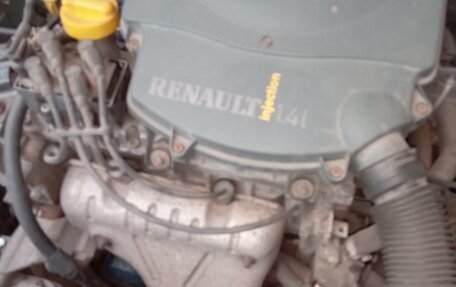 Renault Logan I, 2005 год, 350 000 рублей, 11 фотография