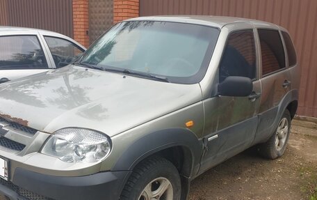 Chevrolet Niva I рестайлинг, 2011 год, 350 000 рублей, 2 фотография