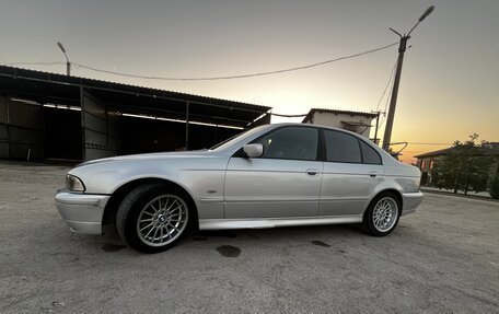 BMW 5 серия, 2001 год, 700 000 рублей, 3 фотография