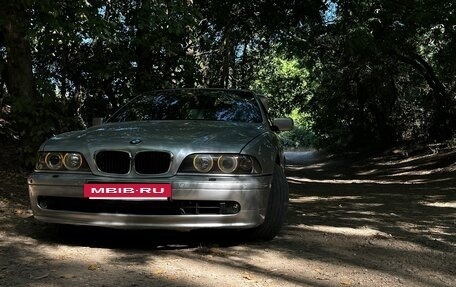 BMW 5 серия, 2001 год, 700 000 рублей, 2 фотография