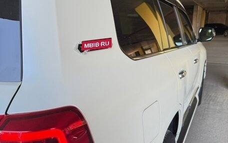 Toyota Land Cruiser 200, 2017 год, 8 000 000 рублей, 8 фотография