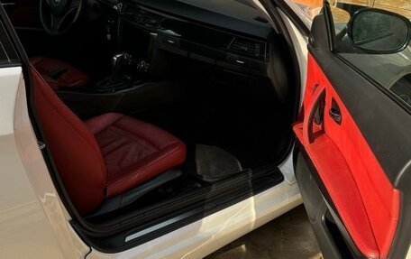 BMW 3 серия, 2011 год, 1 100 000 рублей, 4 фотография