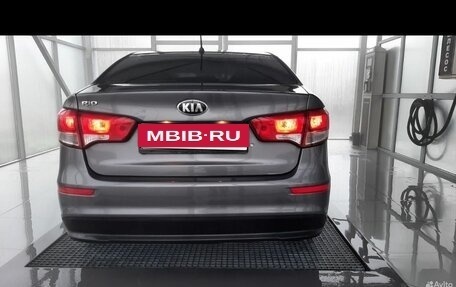 KIA Rio III рестайлинг, 2015 год, 1 450 000 рублей, 10 фотография