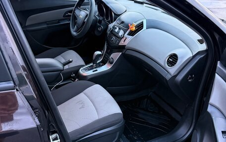 Chevrolet Cruze II, 2014 год, 710 000 рублей, 10 фотография
